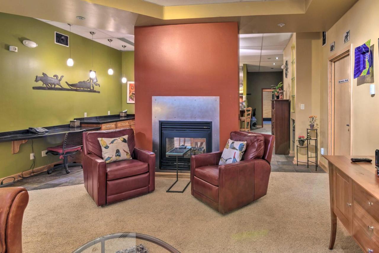 Idyllic Dtwn Anchorage Condo With Fireplace! Экстерьер фото